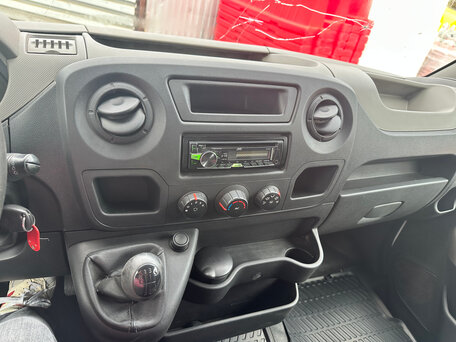 2014 Renault Master, белый, 1800000 рублей, вид 2