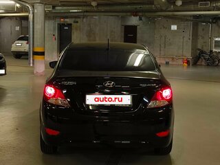 2013 Hyundai Solaris I, чёрный, 1200000 рублей, вид 3