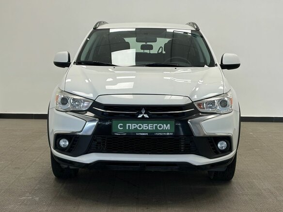2018 Mitsubishi ASX I Рестайлинг 2, белый, 1350000 рублей - вид 2