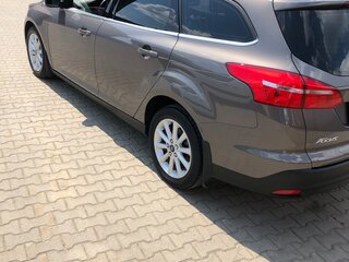 2018 Ford Focus III Рестайлинг, серый, 1200000 рублей, вид 3