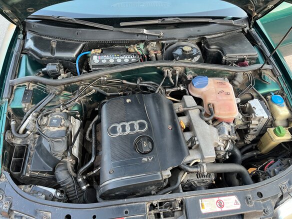 1997 Audi A4 I (B5), зелёный, 380000 рублей - вид 11