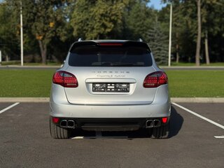2011 Porsche Cayenne S Hybrid II (958), серый, 2990000 рублей, вид 5