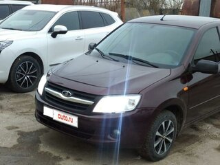 2014 Lada (ВАЗ) Granta I, красный, 430000 рублей, вид 2