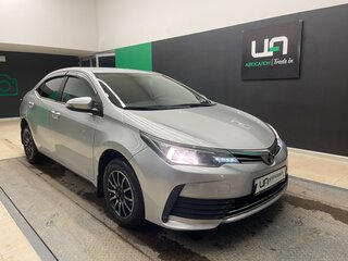 Toyota Corolla XI (E160, E170, E180) Рестайлинг 1