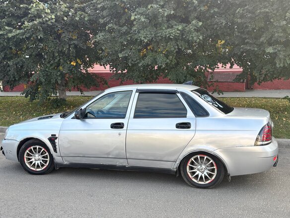 2008 Lada (ВАЗ) Priora I, серебристый, 120000 рублей - вид 5