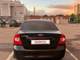 2010 Ford Focus II Рестайлинг, чёрный, 355000 рублей, вид 5
