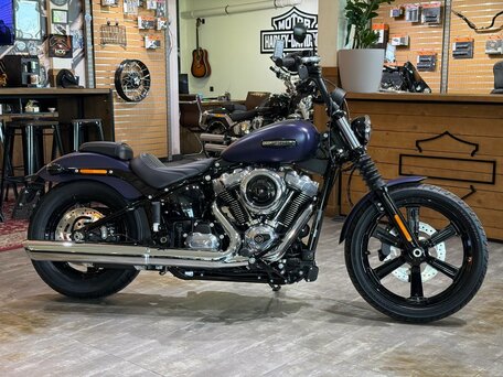 2026 Harley-Davidson Street Bob, фиолетовый, 2290000 рублей, вид 1