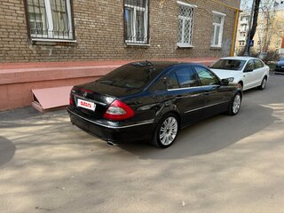 2008 Mercedes-Benz E-Класс 230 III (W211, S211) Рестайлинг, чёрный, 1800000 рублей, вид 3