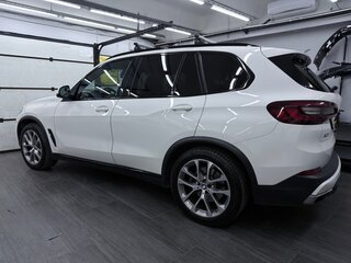 2019 BMW X5 40i IV (G05/G18), белый, 4600000 рублей, вид 5
