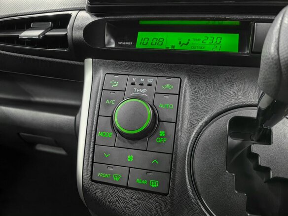 2012 Toyota Wish II Рестайлинг, фиолетовый, 1360000 рублей - вид 21