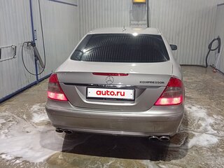 2007 Mercedes-Benz E-Класс 200 III (W211, S211) Рестайлинг, серый, 650000 рублей, вид 3