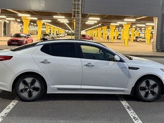 2013 Kia Optima III, белый, 1330000 рублей, вид 4