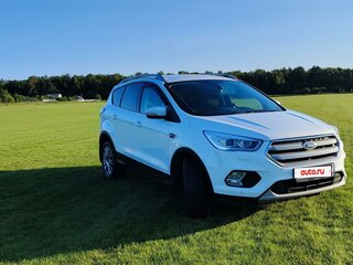 2017 Ford Kuga II Рестайлинг, белый, 1450000 рублей, вид 2