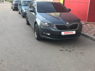 2017 Skoda Octavia III (A7) Рестайлинг, серый, 1560000 рублей, вид 1