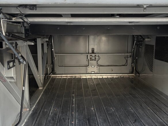 2017 Hyundai Universe, синий, 8200000 рублей - вид 7