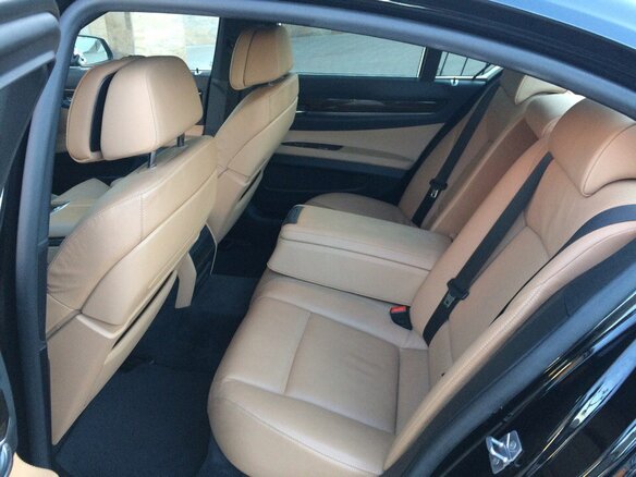 2010 BMW 7 серии 730d V (F01/F02/F04), чёрный - вид 11