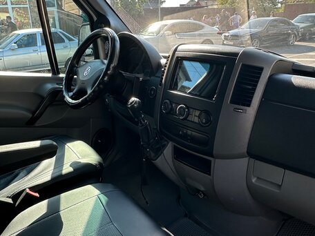 2011 Volkswagen Crafter, белый, 2400000 рублей, вид 5