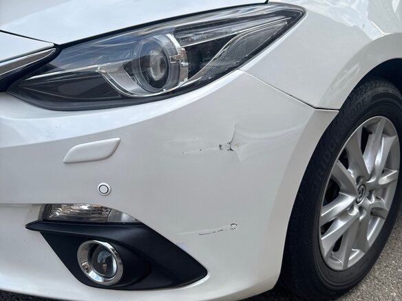 2014 Mazda 3 III (BM), белый, 1500000 рублей - вид 5