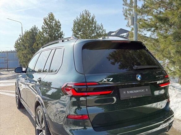 2025 BMW X7 40d I (G07) Рестайлинг, зелёный, 17500000 рублей - вид 11