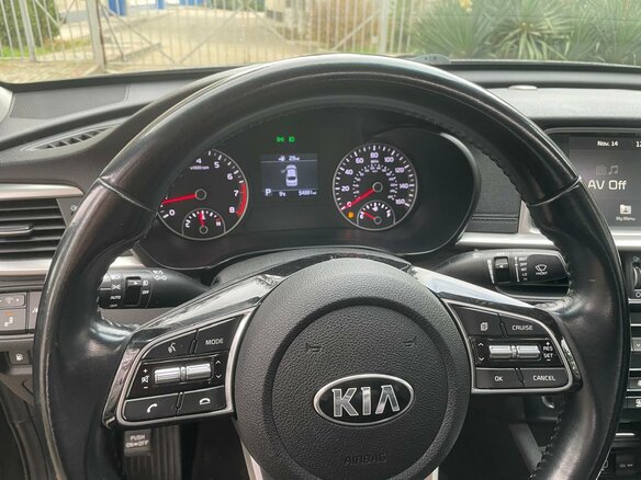 2018 Kia Optima IV Рестайлинг, чёрный, 2650000 рублей - вид 7