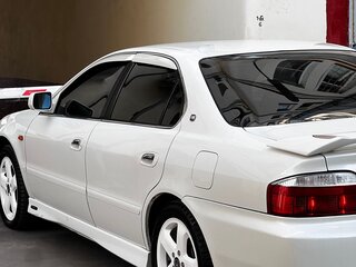 2001 Honda Inspire III Рестайлинг, белый, 850000 рублей, вид 1