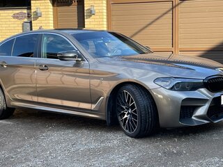 2018 BMW 5 серии 520d xDrive VII (G30/G31/G38), коричневый, 4065000 рублей, вид 1