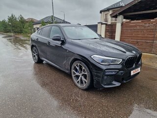 2020 BMW X6 30d III (G06), чёрный, 7500000 рублей, вид 4