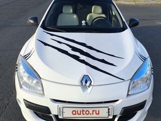 2011 Renault Megane III, белый, 700000 рублей, вид 1