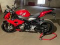 2014 BMW S 1000 R, красный, 850000 рублей - вид 1
