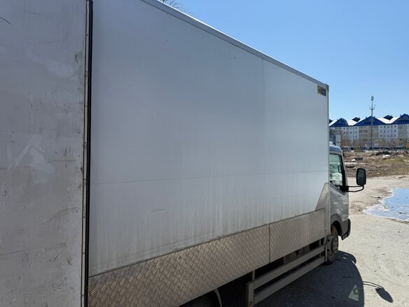 2013 Nissan Cabstar, серебристый, 2200000 рублей - вид 11