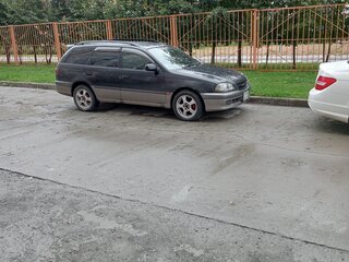 1998 Toyota Caldina II, серый, 550000 рублей, вид 3
