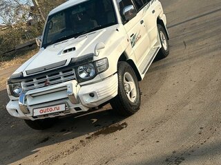 1997 Mitsubishi Pajero II, белый, 1350000 рублей, вид 3