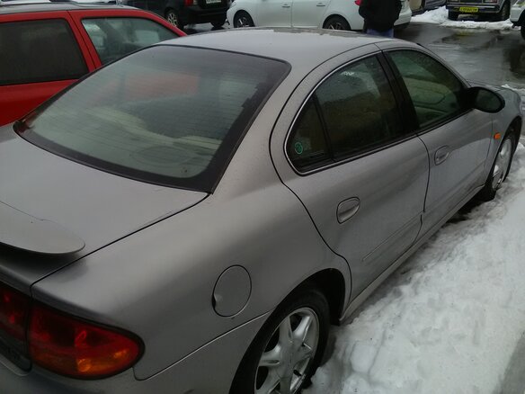 1999 Chevrolet Alero, серебристый, 400000 рублей - вид 16