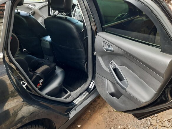 2014 Ford Focus III, чёрный, 1100000 рублей - вид 26