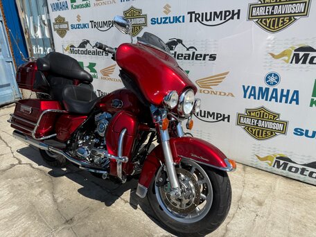 2008 Harley-Davidson Electra Glide, красный, 690000 рублей, вид 2