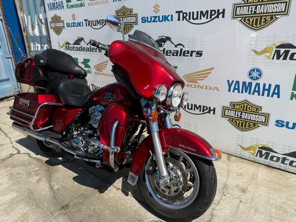2008 Harley-Davidson Electra Glide, красный, 690000 рублей - вид 1