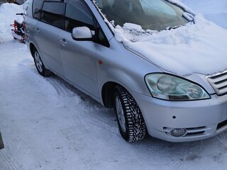 2002 Toyota Ipsum II (M20), серый, 750000 рублей, вид 2