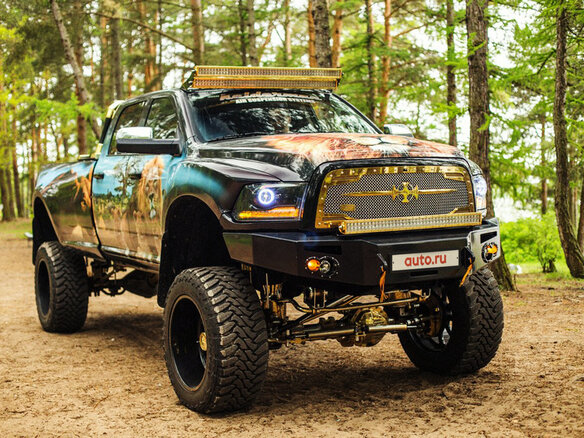 2013 Dodge RAM IV (DS/DJ), чёрный, 9000000 рублей - вид 3