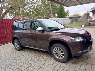 2016 Skoda Yeti I Рестайлинг, коричневый, 1250000 рублей, вид 2