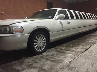 2003 Lincoln Town Car III, белый, 950000 рублей, вид 4