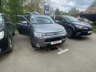 2012 Mitsubishi Outlander III, серый, 1650000 рублей, вид 2