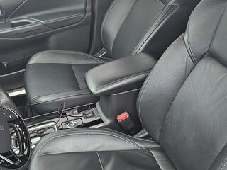 2021 Mitsubishi Outlander III Рестайлинг 3, коричневый, 3600000 рублей, вид 5