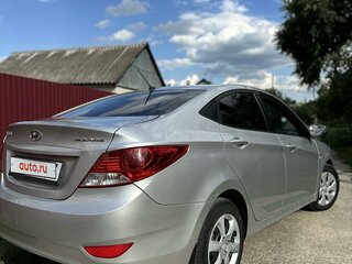 2014 Hyundai Solaris I, серебристый, 995000 рублей, вид 5