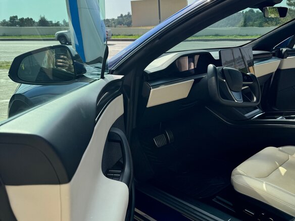 2021 Tesla Model S Plaid I Рестайлинг 2, синий, 8000000 рублей - вид 14
