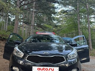 2014 Kia Ceed II, чёрный, 975000 рублей, вид 1