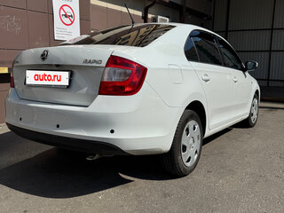 2014 Skoda Rapid I, белый, 1250000 рублей, вид 4