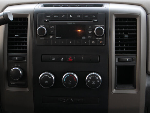 2010 Dodge RAM IV (DS/DJ), чёрный - вид 14