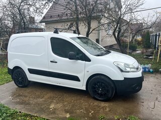 2012 Citroen Berlingo II, белый, 775000 рублей, вид 2