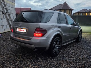2006 Mercedes-Benz M-Класс 320 II (W164), серый, 1650000 рублей, вид 4