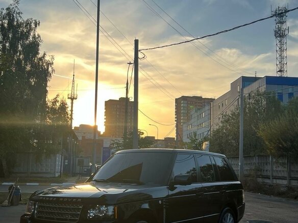 2012 Land Rover Range Rover Supercharged III Рестайлинг 2, белый, 2200000 рублей - вид 2